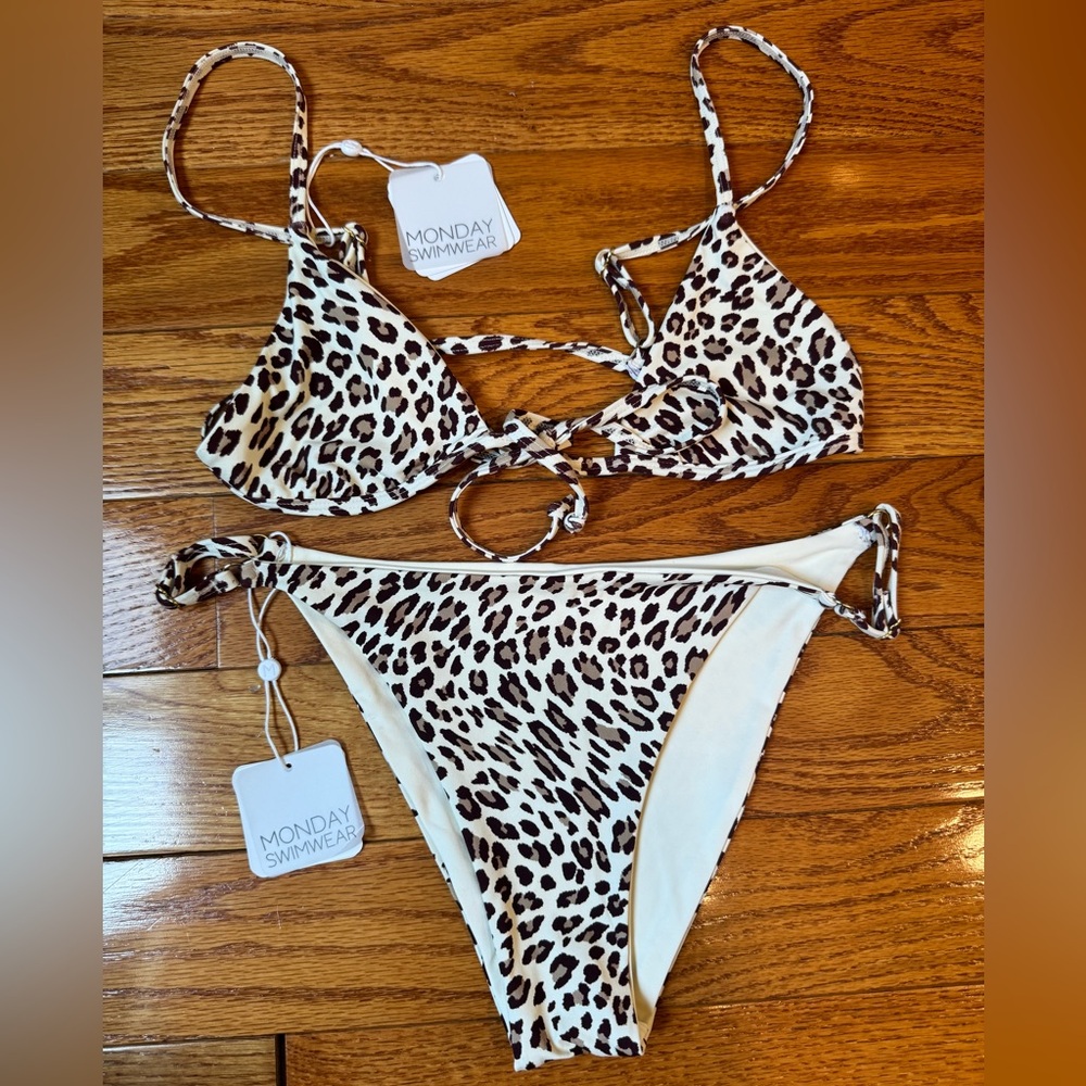 Monday Swimwear Bikini Set